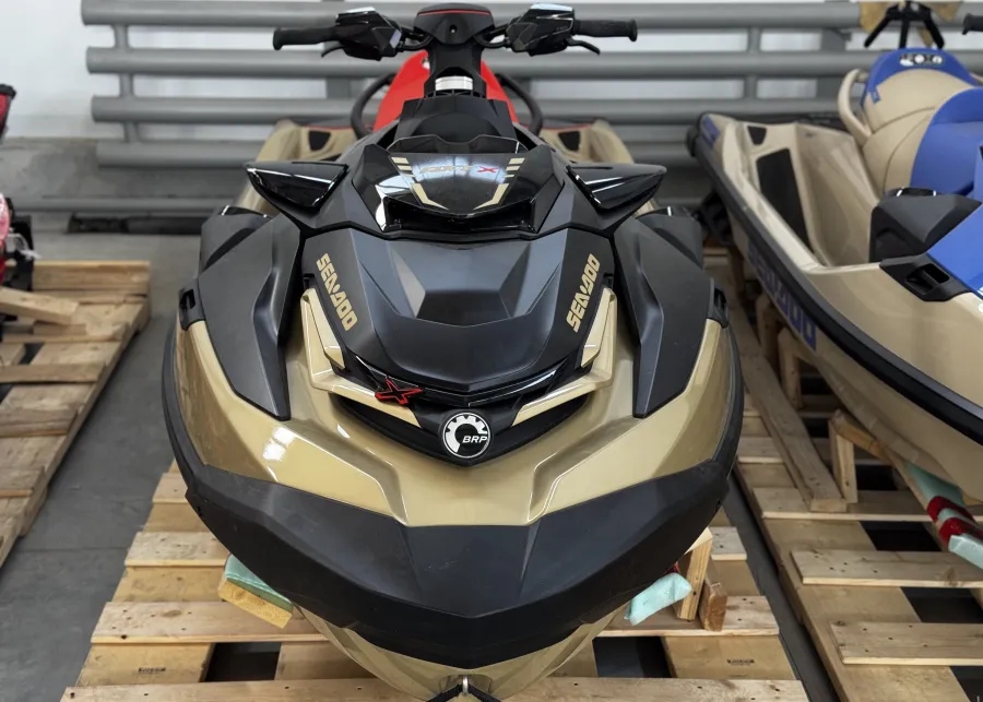 Гидроцикл Sea-Doo RXT-X 325 бежевый
