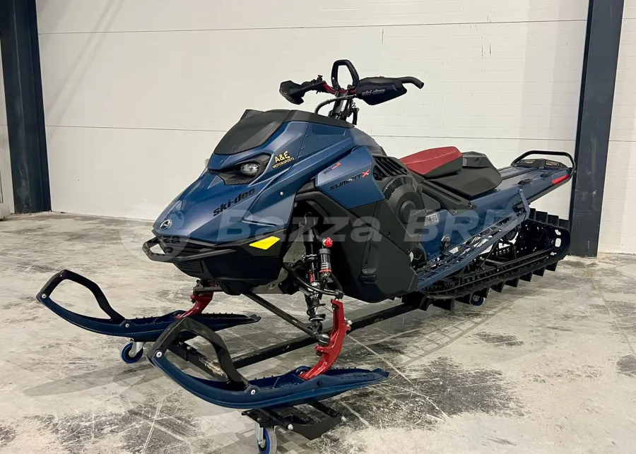 Снегоход Ski-Doo Summit X 2025 синий